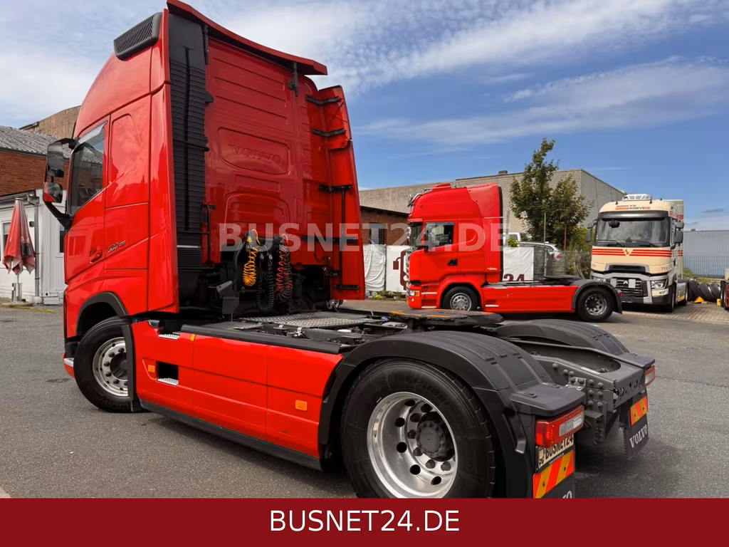 6c71cad4-9458-47df-801e-50995baf32e5